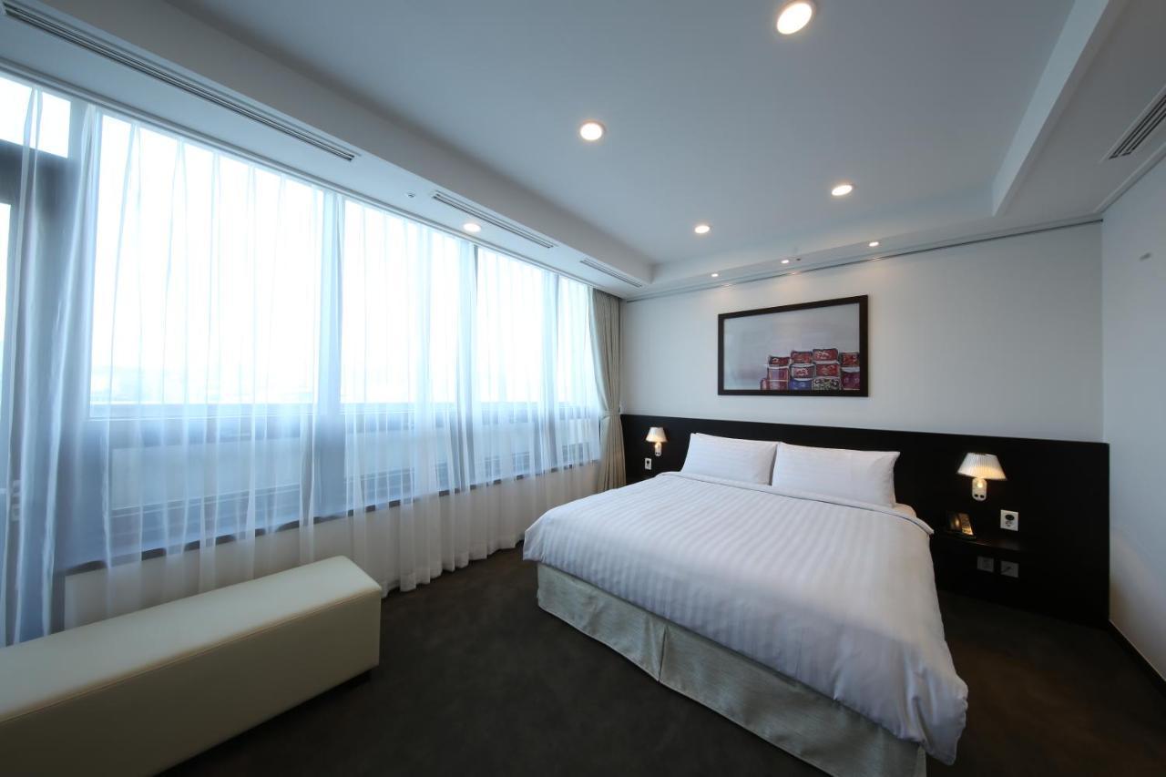 Orakai Insadong Suites Seul Zewnętrze zdjęcie